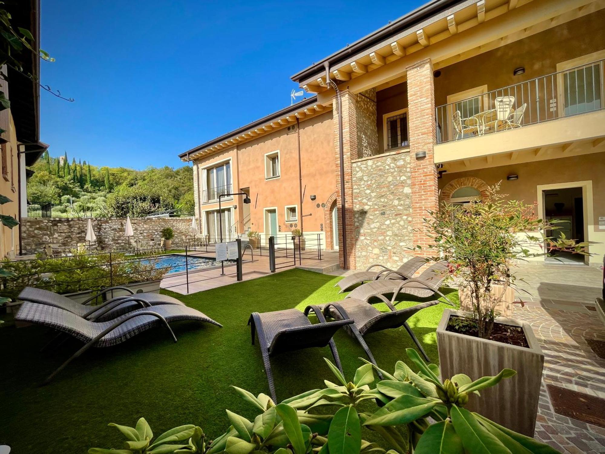 Villa Fontanelle Gardapartments Polpenazze del Garda Εξωτερικό φωτογραφία