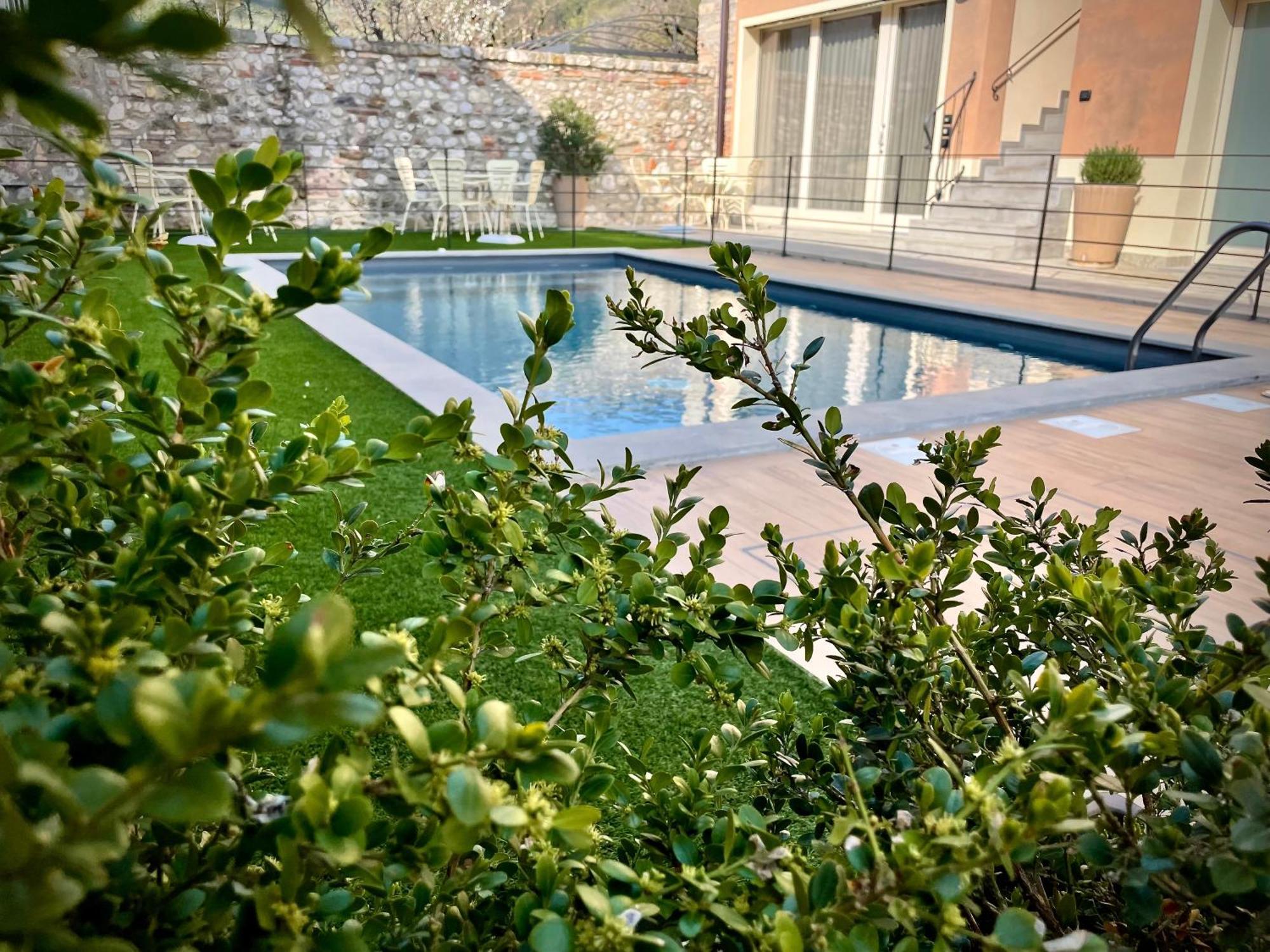 Villa Fontanelle Gardapartments Polpenazze del Garda Εξωτερικό φωτογραφία