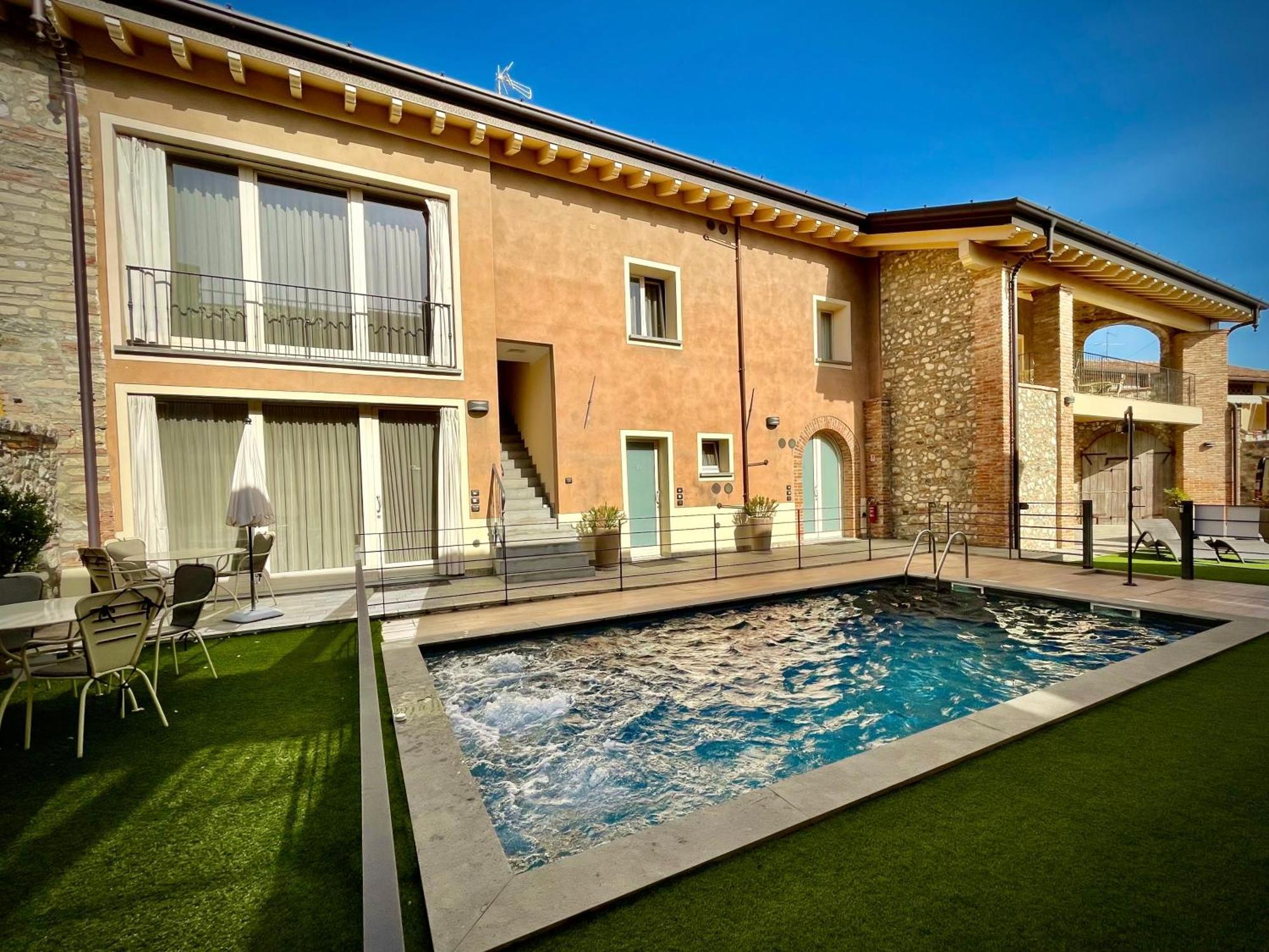 Villa Fontanelle Gardapartments Polpenazze del Garda Εξωτερικό φωτογραφία