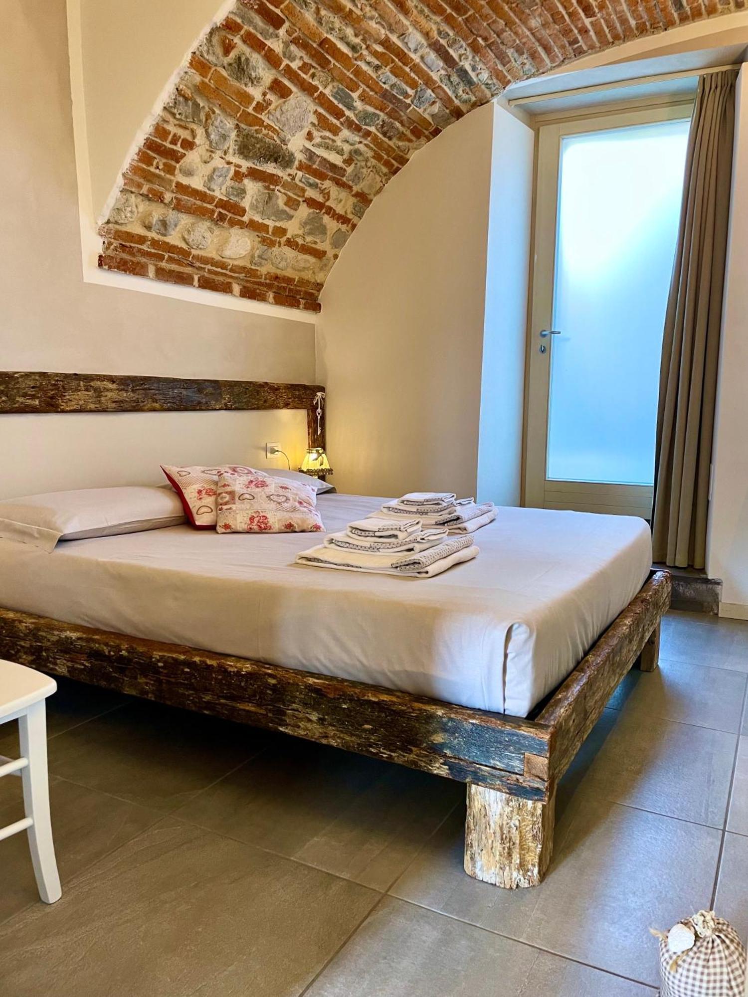 Villa Fontanelle Gardapartments Polpenazze del Garda Εξωτερικό φωτογραφία