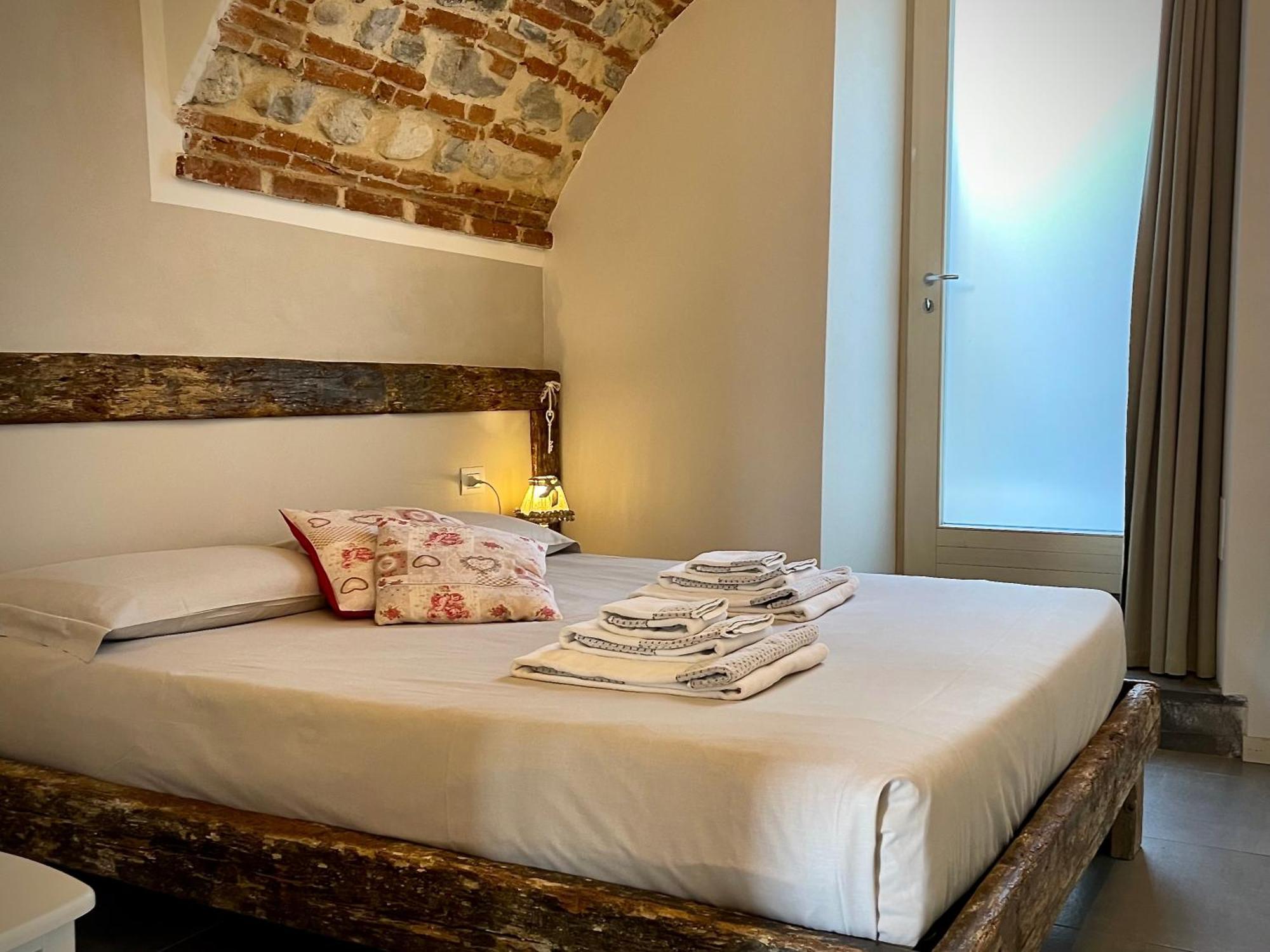 Villa Fontanelle Gardapartments Polpenazze del Garda Εξωτερικό φωτογραφία