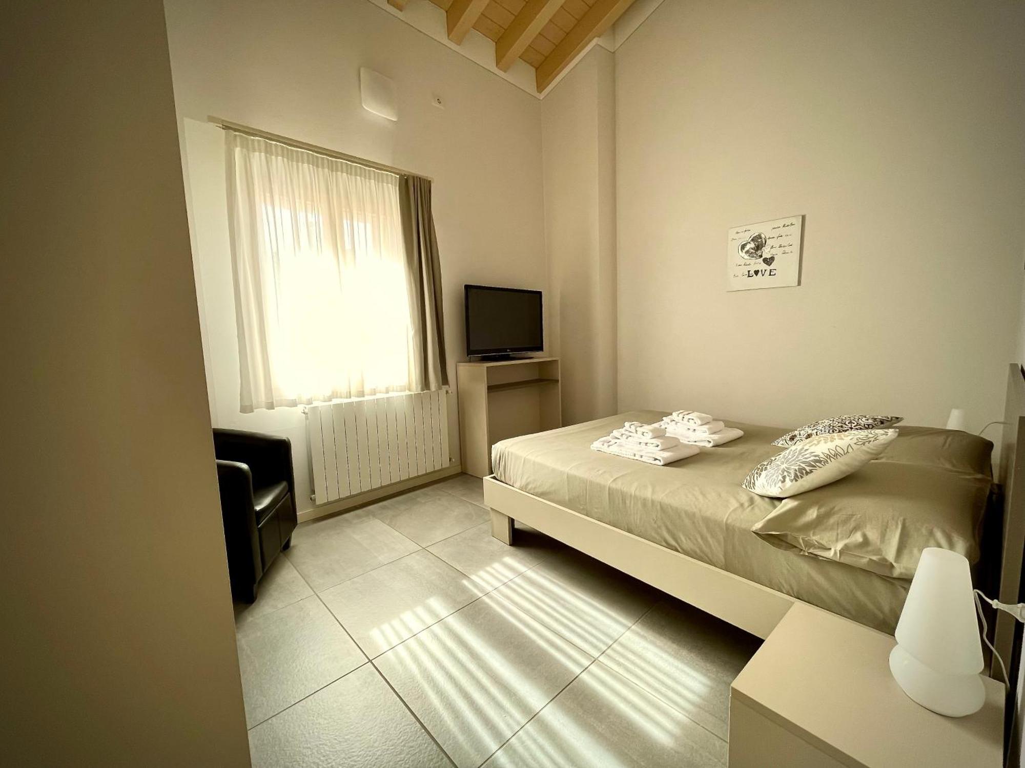 Villa Fontanelle Gardapartments Polpenazze del Garda Εξωτερικό φωτογραφία