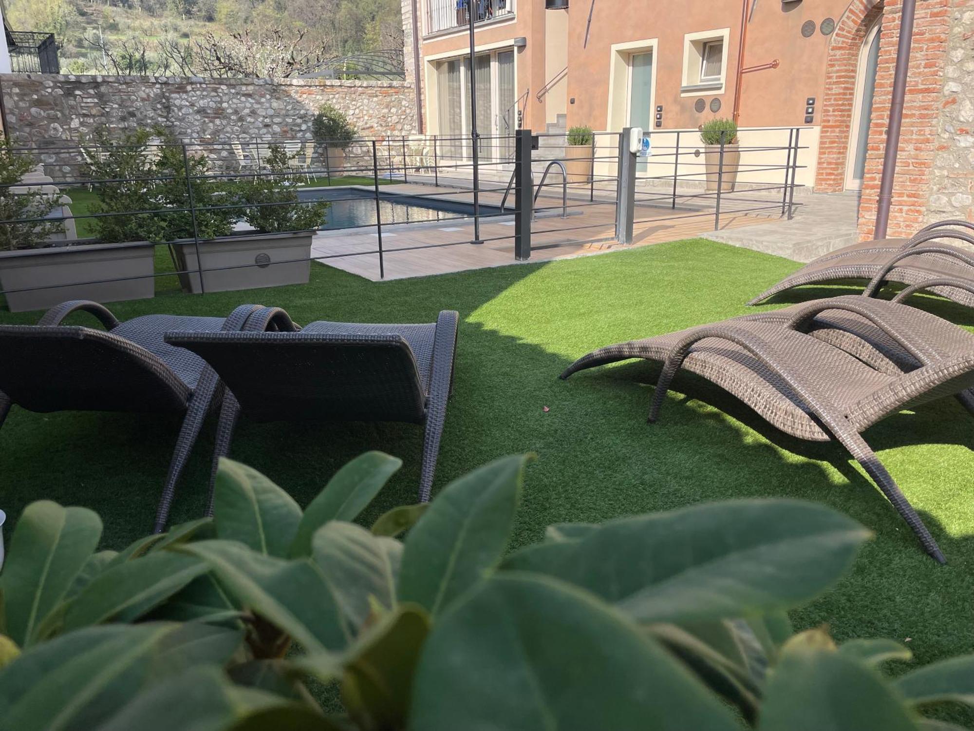 Villa Fontanelle Gardapartments Polpenazze del Garda Εξωτερικό φωτογραφία